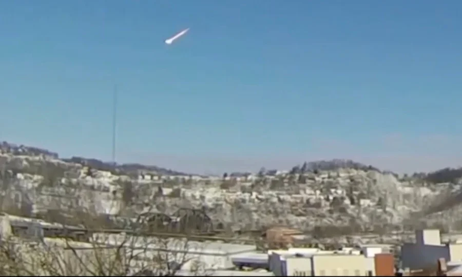 امریکا میں 7 ٹن وزنی شہاب ثاقب نے آسمان کو روشن کردیا