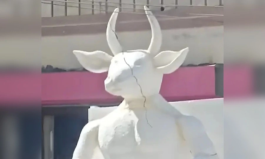 کراچی میں شیطان کا مجسمہ کس نے بنوایا؟ پولیس نے پتہ لگا لیا