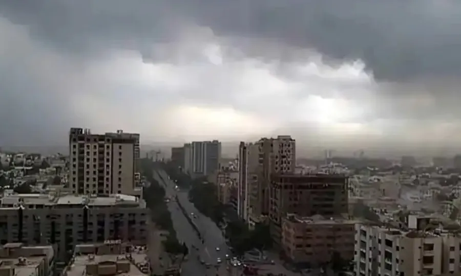 کراچی میں ٹھنڈی ہواؤں کا راج، کیا بارش ہوگی؟