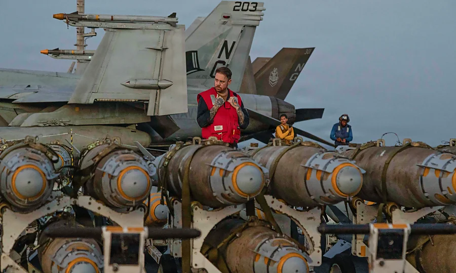 ایران-امریکا جنگ میں ہتھیاروں کے ذخائر فیصلہ کن بننے لگے، میزائل اور ڈرون حملوں میں نمایاں کمی