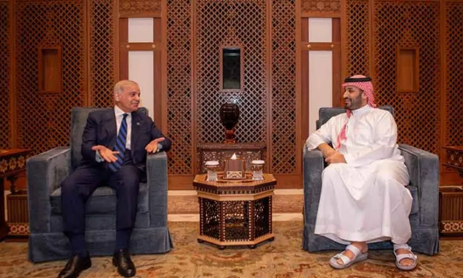 وزیراعظم شہباز شریف کی سعودی ولی عہد محمد بن سلمان سے اہم ملاقات