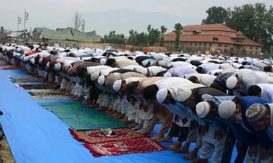 کراچی کے کس علاقے میں عید الفطر 2026 کی نماز کب ہوگی؟ جانیے