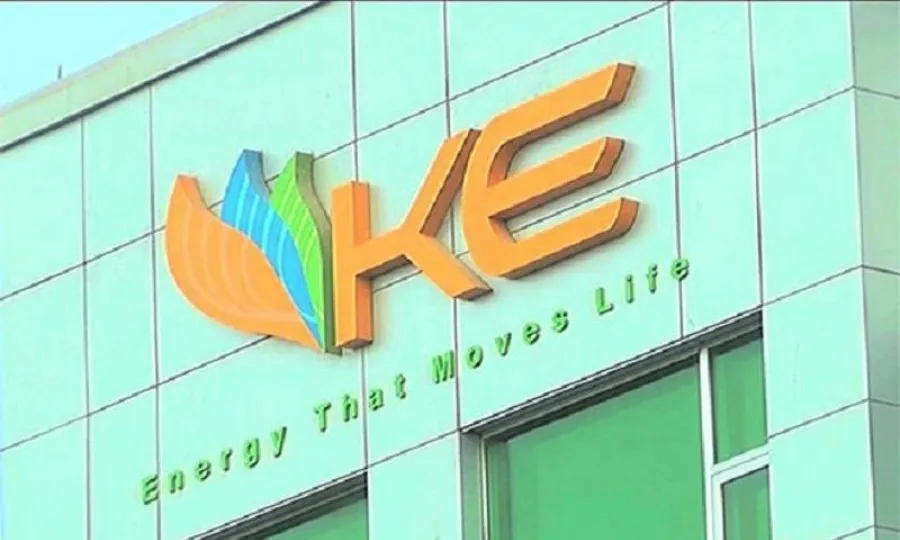 کے الیکٹرک میں بڑی تبدیلی؛ غیر ملکی چیئرمین عہدے سے مستعفی