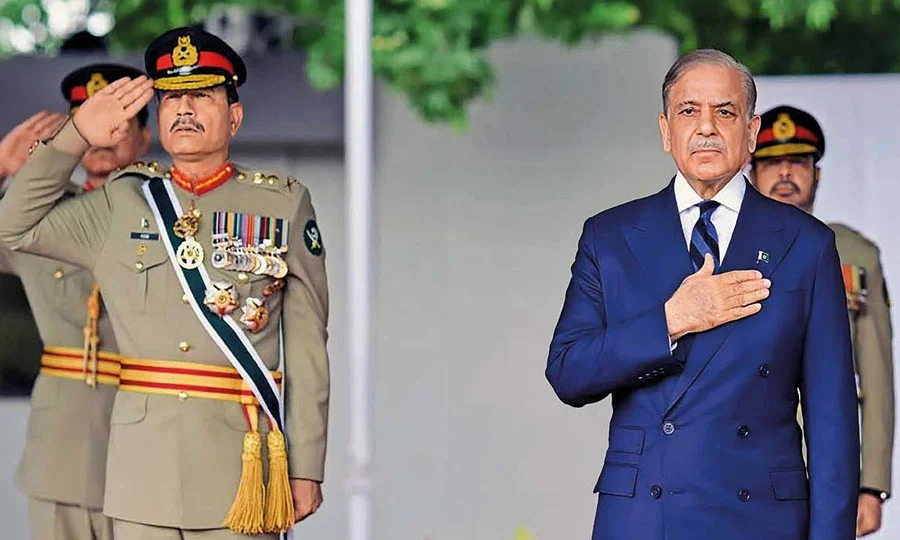 فیلڈ مارشل کئی راتیں جاگتے رہے، ہمیں ان کی بھرپور پذیرائی کرنی چاہیے، وزیر اعظم