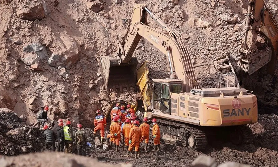 Terrible explosion in coal mine in China, 82 workers killed