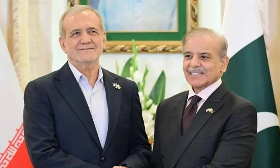 ایرانی صدر کا شہباز شریف کو ٹیلی فون، خطے کی مجموعی صورتحال پر تبادلہ خیال