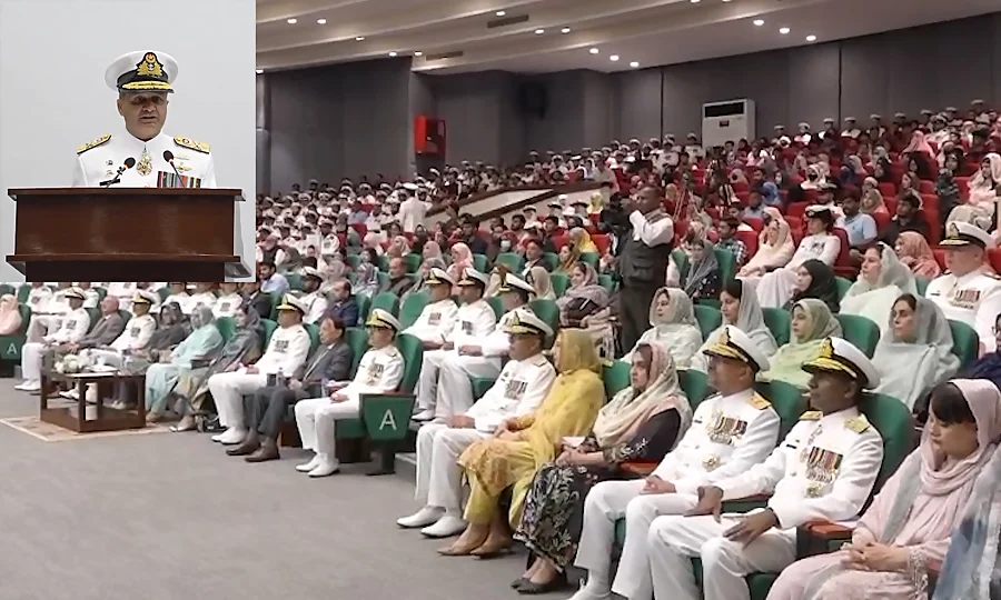 کراچی، پاک بحریہ کی پروقار تقریب، درجنوں افسران و جوانوں کو عسکری اعزازات سے نوازا گیا
