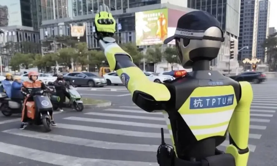 Robots deployed for traffic control in China, videos go viral on social media