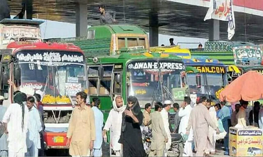 ٹرانسپورٹ کرایوں میں کمی کا فیصلہ، فیلڈ مانیٹرنگ ٹیمیں متحرک، زائد کرایہ پر سخت کارروائی کا اعلان