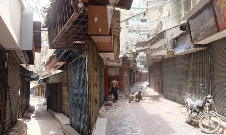 کراچی: ایف بی آر کے چھاپے، جیولرزکا آج صرافہ مارکیٹیں بند رکھنے کا اعلان
