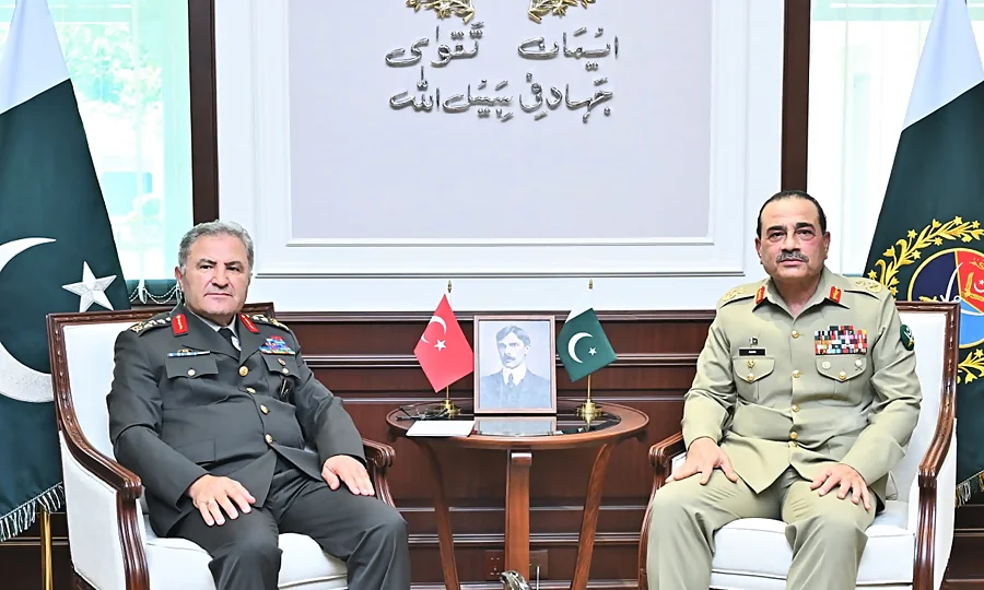 پاکستان اور ترکیہ کی اعلیٰ عسکری قیادت کے درمیان اہم ملاقاتیں، تعاون بڑھانے پر اتفاق
