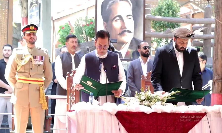 وزیراعلیٰ گلگت بلتستان امجد حسین ایڈووکیٹ نے حلف اٹھا لیا
