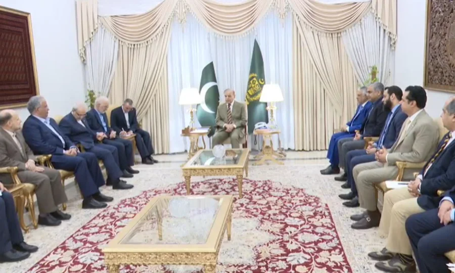ایرانی وزیرِ داخلہ کی وزیر اعظم سے ملاقات؛ علاقائی صورتحال پر تبادلۂ خیال
