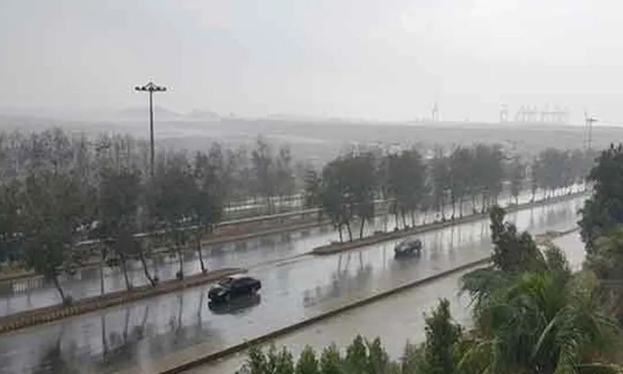 شہرقائد میں بادل آج برسنے کو ہیں تیار