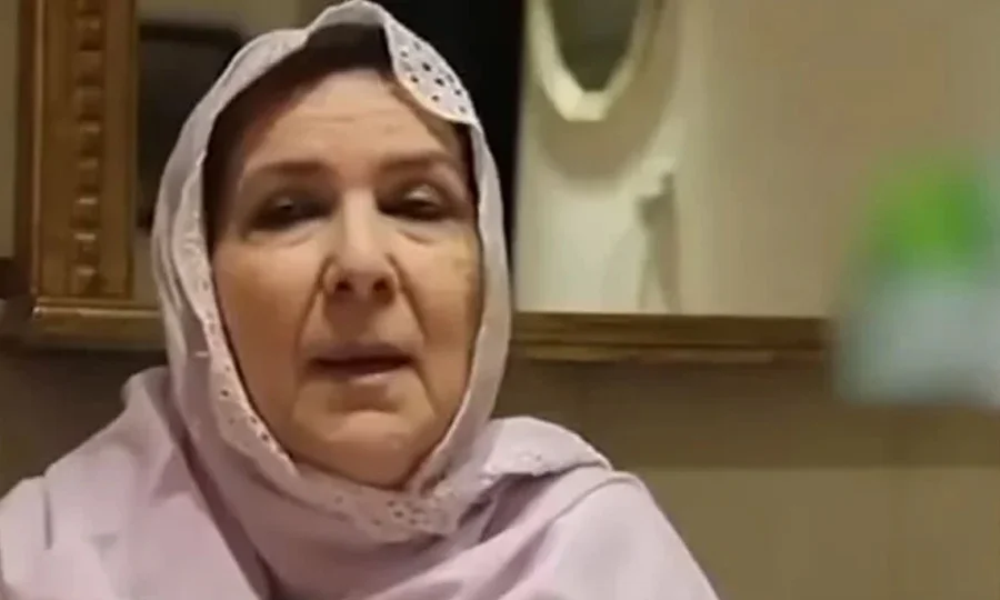 بانی پی ٹی آئی کی بہن کا معرکہ حق اور پاک فوج سے متعلق ایک بار پھر متنازعہ بیان