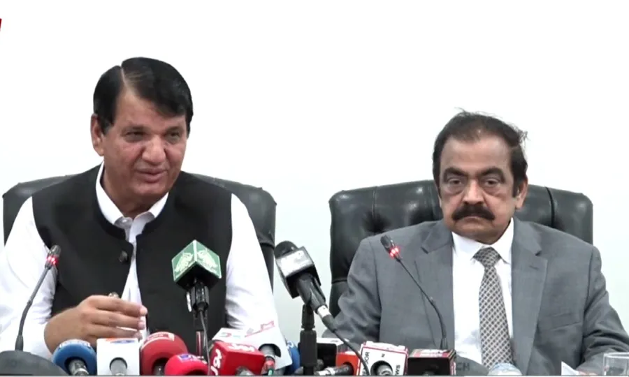 آزاد کشمیر میں عوامی مینڈیٹ سے ترقی کی نئی منازل طے کریں گے، رانا ثناء اللہ