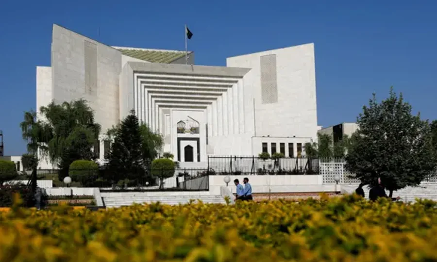عدالت نے بانی پی ٹی آئی کی اسپتال منتقلی کے خلاف درخواست پر اعتراض اٹھادیا
