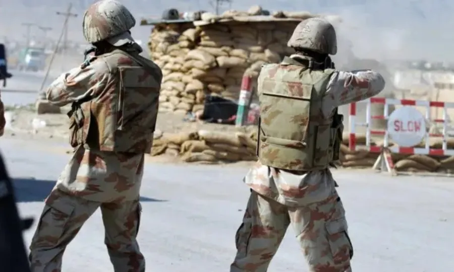 خیبرپختونخوا اور بلوچستان میں سیکیورٹی فورسز کی کارروائیاں؛ 11 دہشت گرد ہلاک