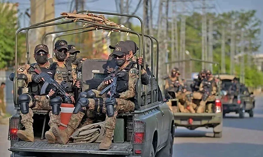 پنجگور میں سیکیورٹی فورسز کا بڑا آپریشن، فتنہ الہندوستان کے 5 دہشتگرد مارے گئے