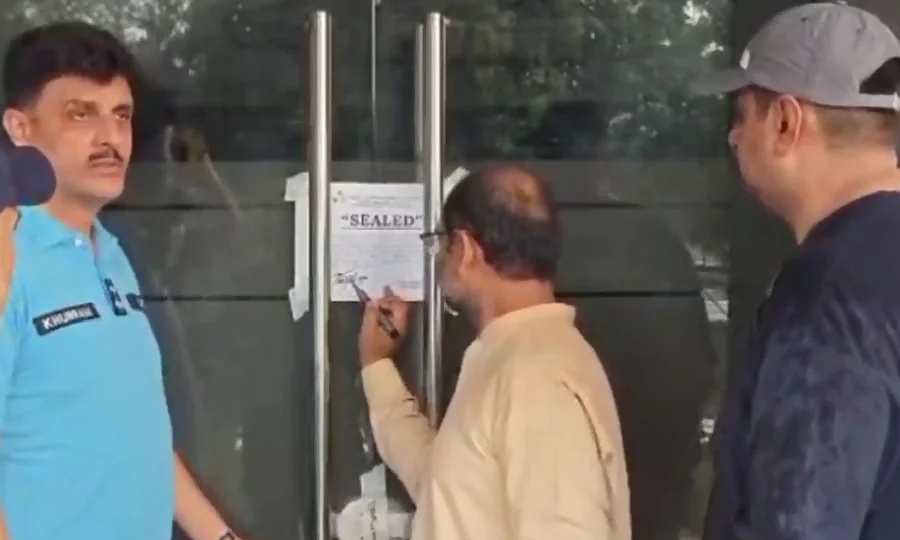 اسلام آباد میں فائر سیفٹی قوانین کی خلاف ورزی پر 3 اہم عمارتیں سیل