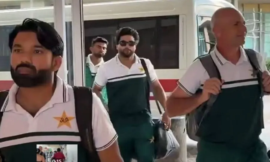 ویسٹ انڈیز کا دورہ ختم، قومی کرکٹ ٹیم انگلینڈ روانہ
