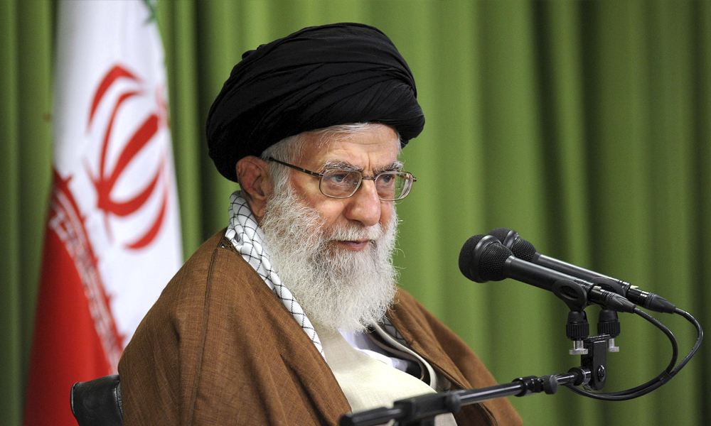 Khamenei announces 3 days mourning, revenge for the IRGC’s Commander