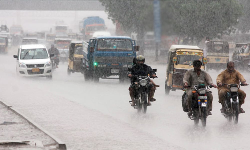Heavy rain hit different areas of Karachi