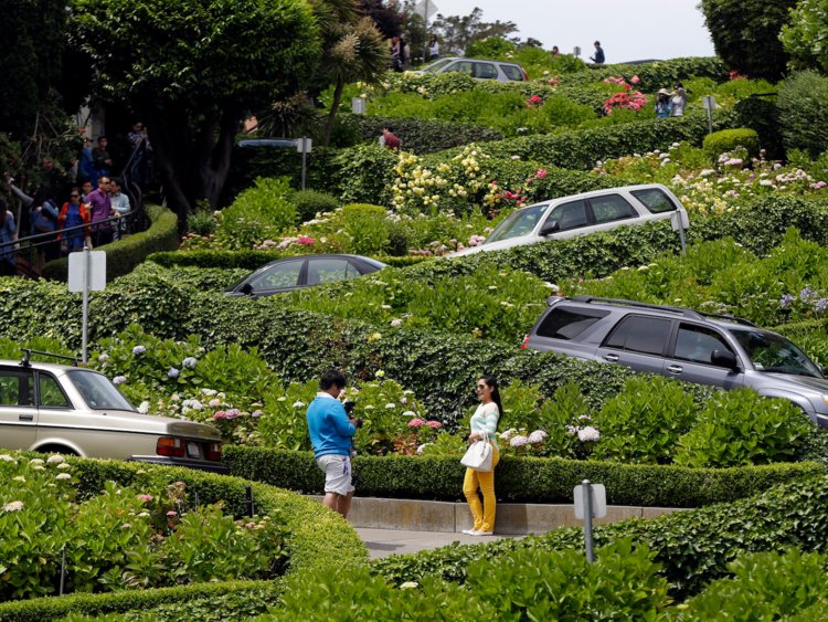 San Francisco: Lombard is the world’s most crook Street