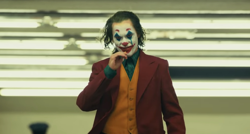 Joker receives 8-miute standing ovation at the premier