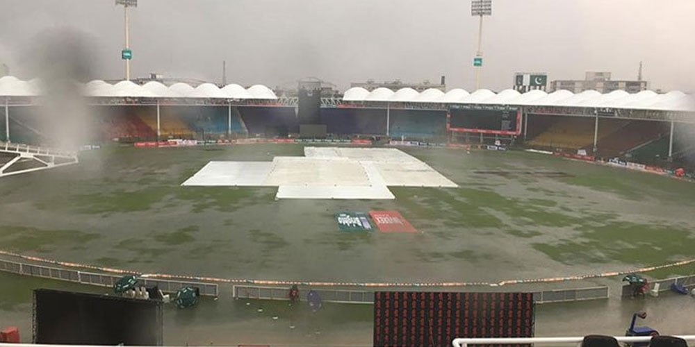 Pak vs Sri-Lanka: Toss delayed owing to heavy rain