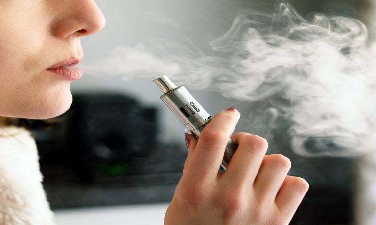 U.S. to ban flavored e-cigarette products as several teens are affected