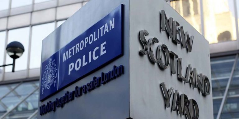 Altaf Hussain charged by Scotland Yard over hate speech case