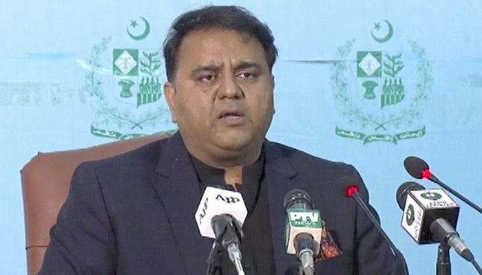 Reute-Hilal Committee to apologize over Safar moonsighting wrong info: Fawad