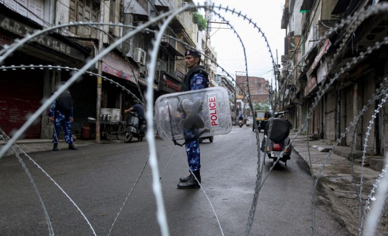 Normal life remains crippled in Occupied Kashmir on 88th day