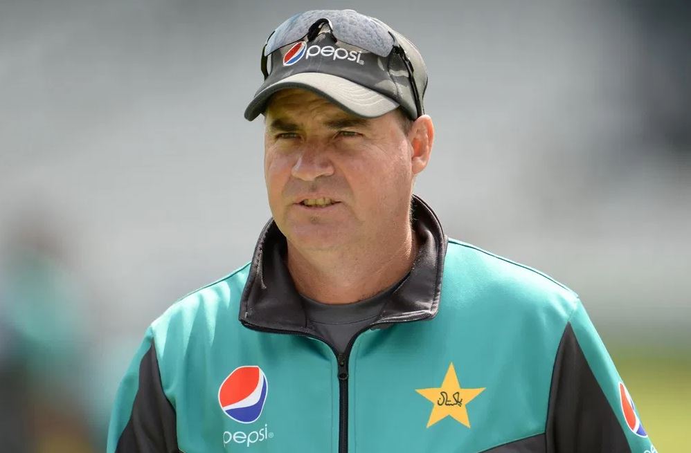 Mickey Arthur to go after another job