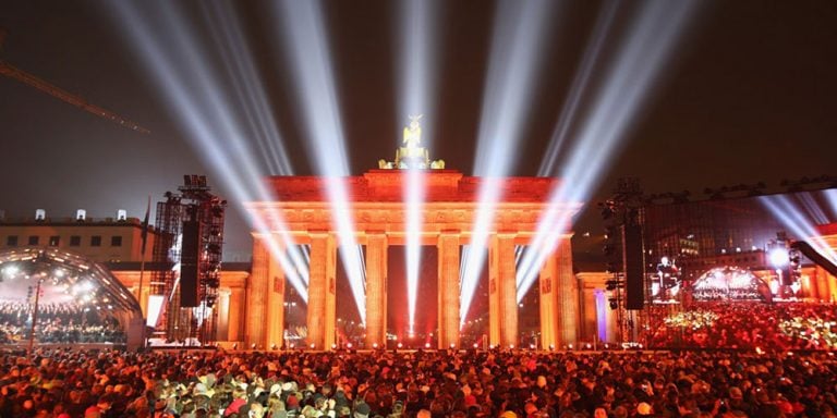 Germany marks 30 years since fall of Berlin Wall