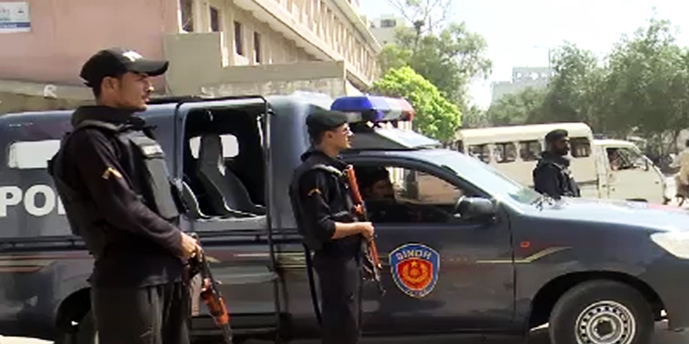 Police encounters 30 suspects killed in Karachi