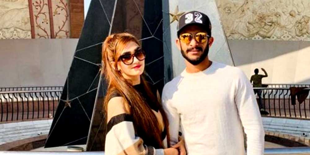 Cricketer on a tour of Islamabad with his wife