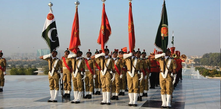 Change of guards ceremony happened at Quaid-e-Azam mausoleum