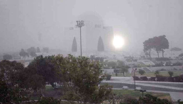 Weather of Karachi dropped below 10°C Celsius 