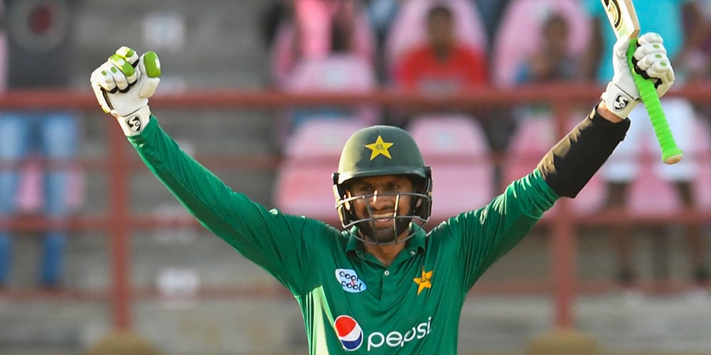 Shoaib Malik to join Pakistan team in England, says PCB Chairman