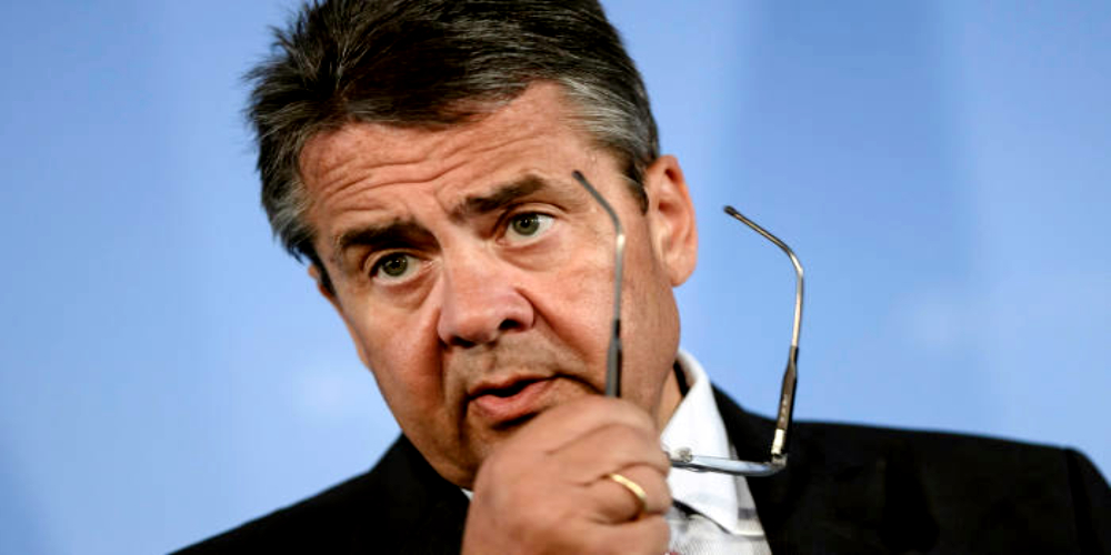 Deutsche Bank picks ex-foreign minister for board