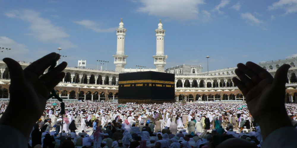 Hajj pilgrimage cost for Pakistanis may rise upto Rs125,000 this year