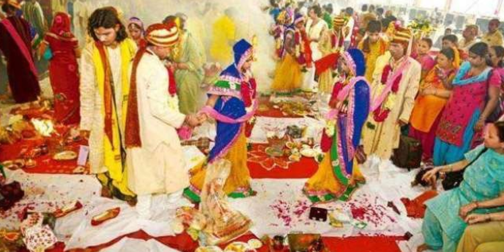 Karachi: Hindu couples walk down the aisle in collective wedding
