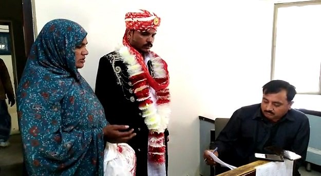 Bride and family escapes on wedding day, groom lodged FIR