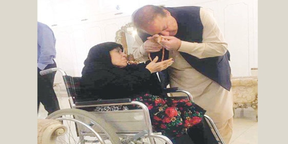 Nawaz Sharif’s mother departs for London to see her ailing son
