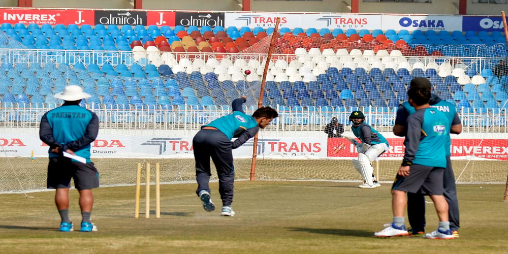 Pakistan Cricket Team practices in RWP cricket stadium