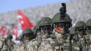 33 Turkish soldiers
