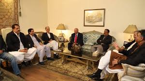PTI, PML-Q finally resolve their differences after successful talks