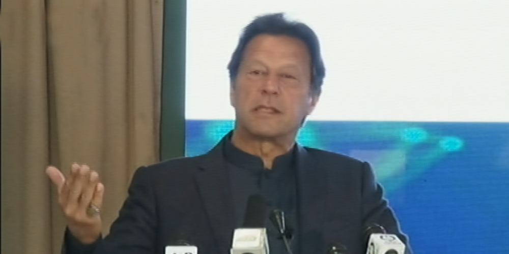 Prime Minister Imran Khan said that military agencies know who is doing what. Those who involve in corruption are afraid of forces. He said that he is not corrupt and is not making money.